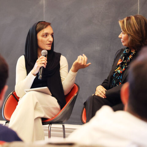 MPA student asking a question to former president of Costa Rica Laura Chinchilla